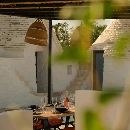 Trulli Petramyrta * צ'לייה מספיקה