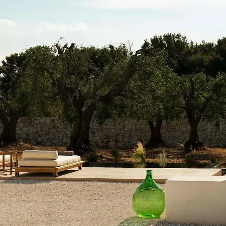 Trulli Petramyrta * צ'לייה מספיקה