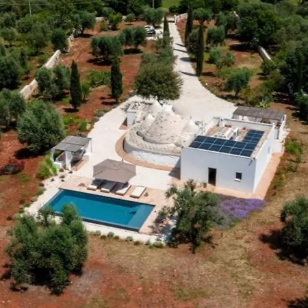 Trulli Petramyrta Вилла Челье-Мессапика