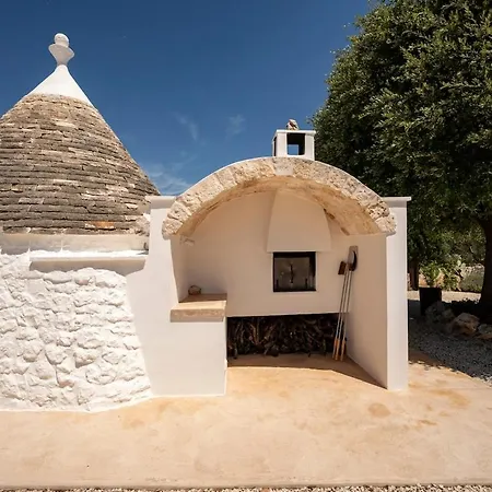 Trulli Petramyrta Villa *