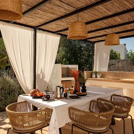 Trulli Petramyrta Vila *