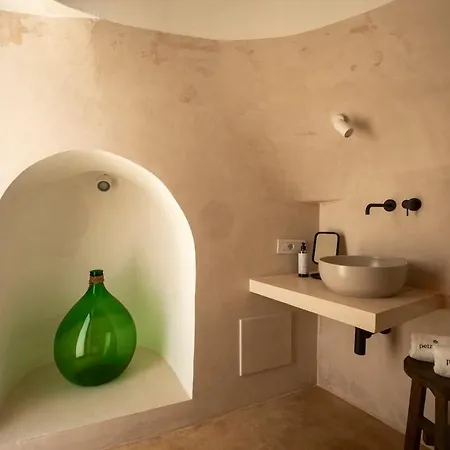 Trulli Petramyrta Vila *