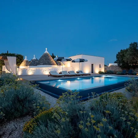 Trulli Petramyrta Villa