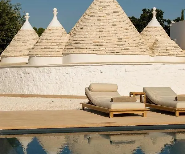 Trulli Petramyrta Villa