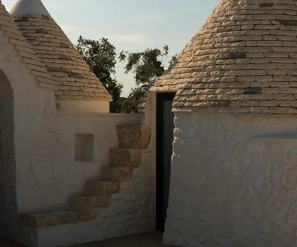 别墅 Trulli Petramyrta 切列梅萨皮卡