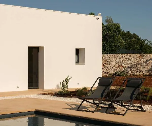 Trulli Petramyrta Villa *